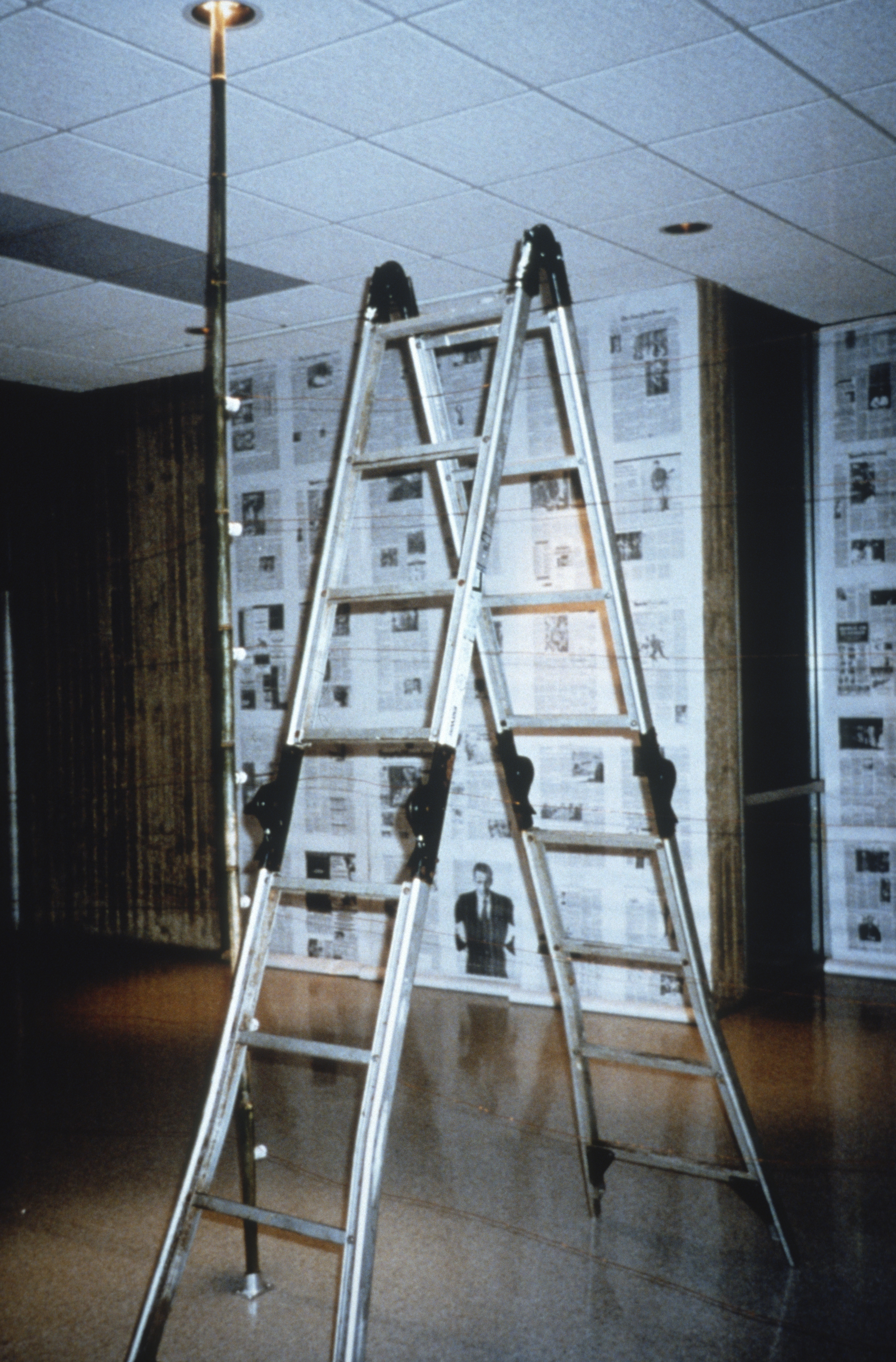Fence 3.11 — Ladder and Column